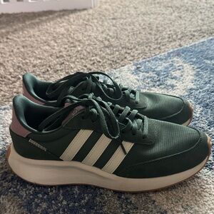 Adidas Forest Green Sneakers